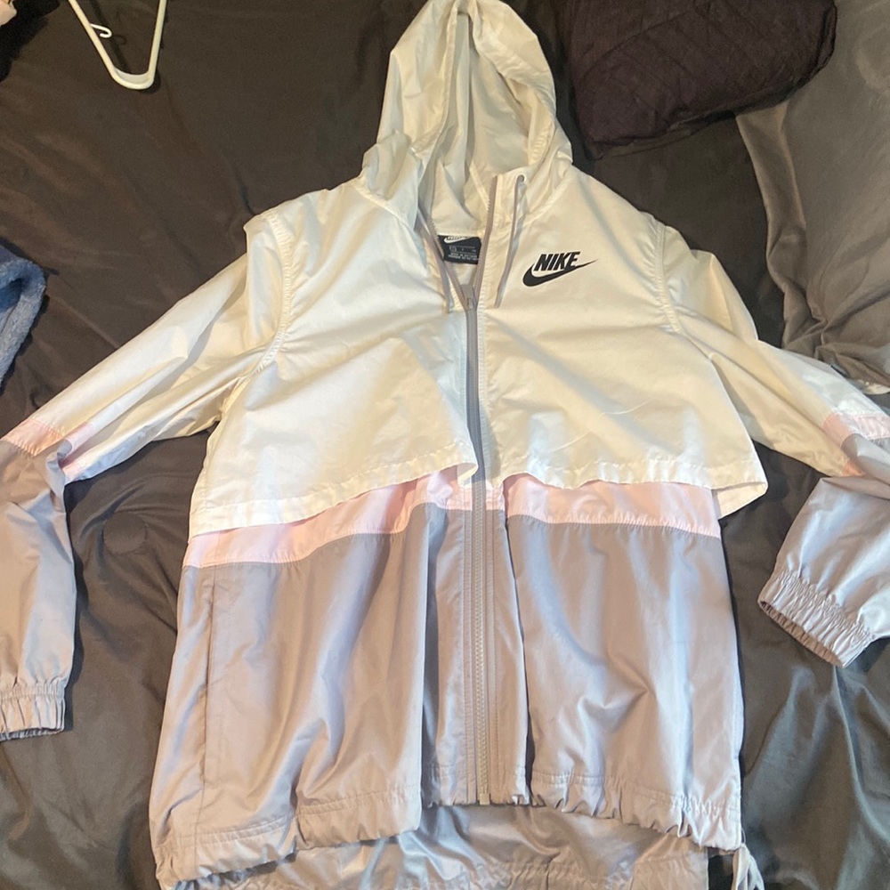 size small nike hooded rain jacket